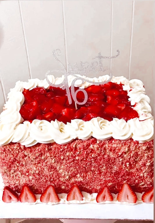 Strawberry Crunch Cake (Half Sheet)